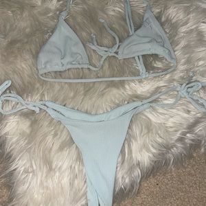 Boutinela blue bikini